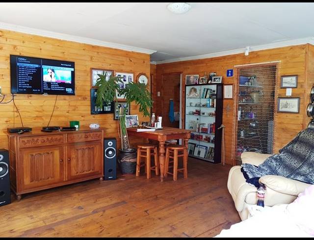 2 BEDROOM HOUSE FOR SALE IN SOUTHPORT